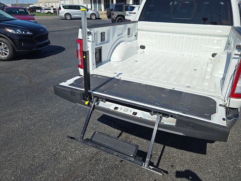 Used 2023 Ford F150 Lariat w/ Equipment Group 502A High image 7