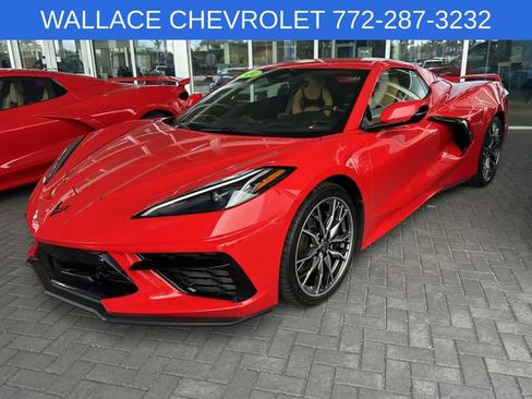 Used 2024 Chevrolet Corvette Stingray Preferred Conv w/ Z51 Performance Package RWD image 3