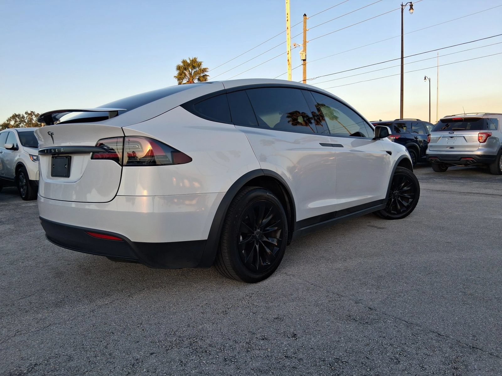 Used 2020 Tesla Model X Long Range AWD/4WD image 6