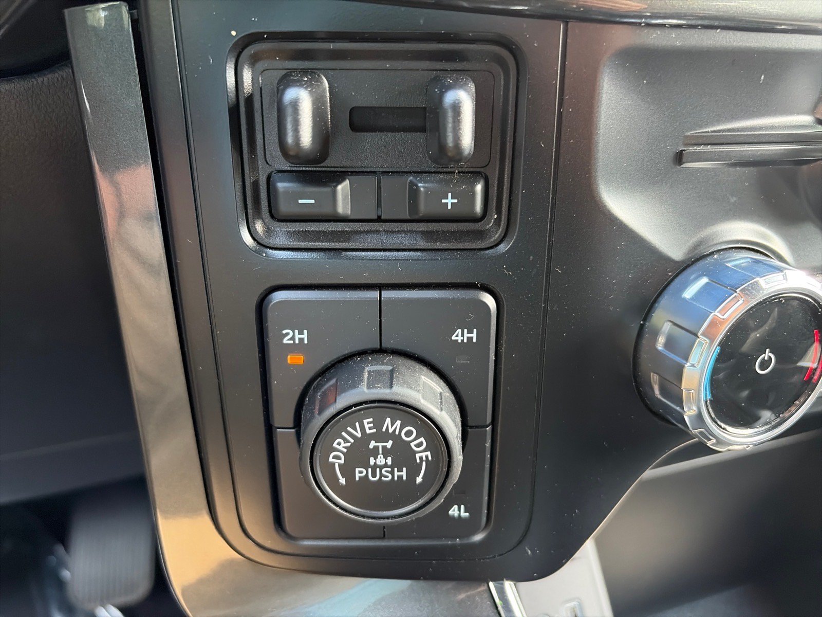 Used 2023 Ford F150 XLT w/ Equipment Group 302A High AWD/4WD image 22