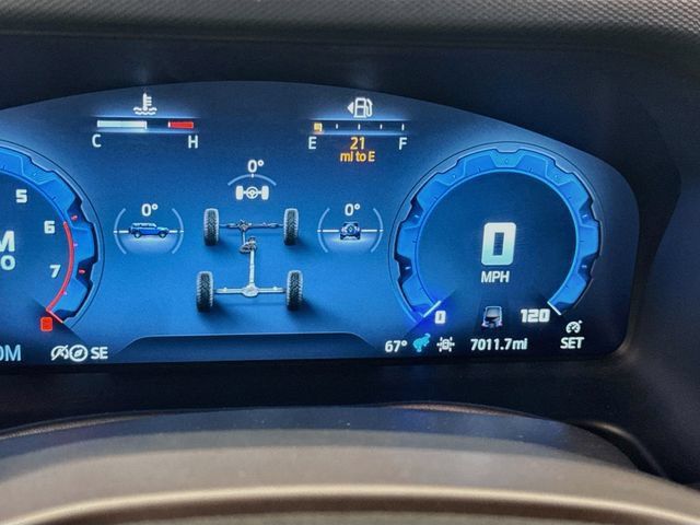 Used 2025 Ford Bronco Heritage Edition AWD/4WD image 12