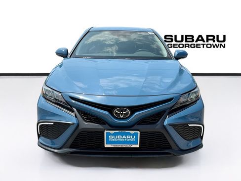 Used 2024 Toyota Camry SE w/ Convenience Package FWD image 2