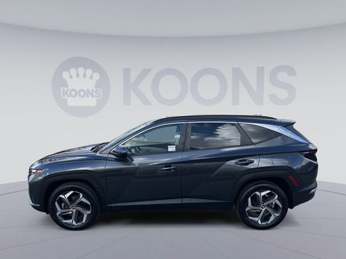 Used 2023 Hyundai Tucson SEL w/ Convenience Package image 2
