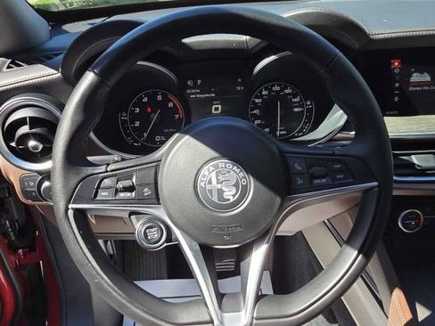 Used 2019 Alfa Romeo Stelvio Ti AWD/4WD image 20