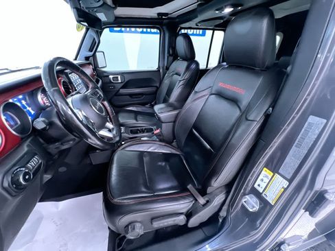 Used 2018 Jeep Wrangler Unlimited Rubicon AWD/4WD image 14