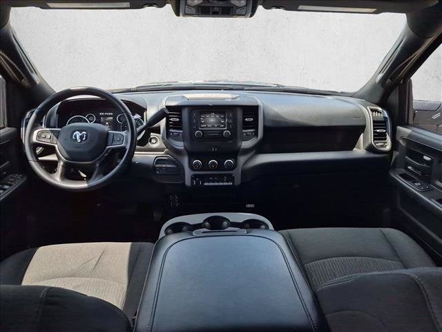 Used 2024 RAM 3500 Tradesman w/ Chrome Appearance Group AWD/4WD image 13