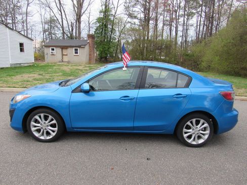 Used 2010 MAZDA MAZDA3 s Sport FWD image 3