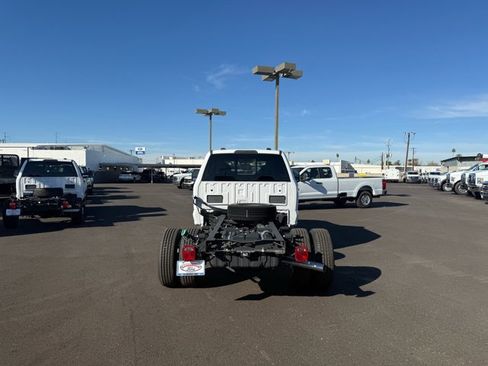 New 2024 Ford F350 XL w/ XL Chrome Package image 3