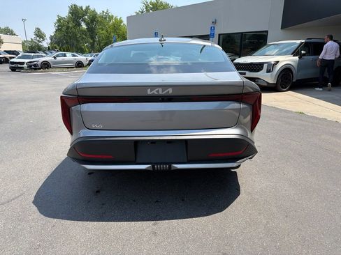 New 2026 Kia K4 FWD image 9