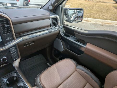 Certified 2025 Ford F150 King Ranch w/ FX4 Off-Road Package image 18