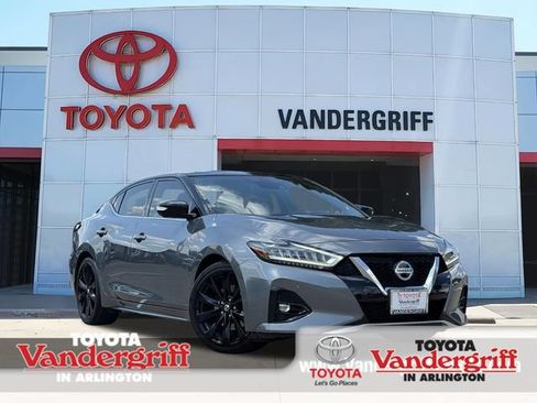 Used 2020 Nissan Maxima SR w/ Sport Mat Group FWD image 1