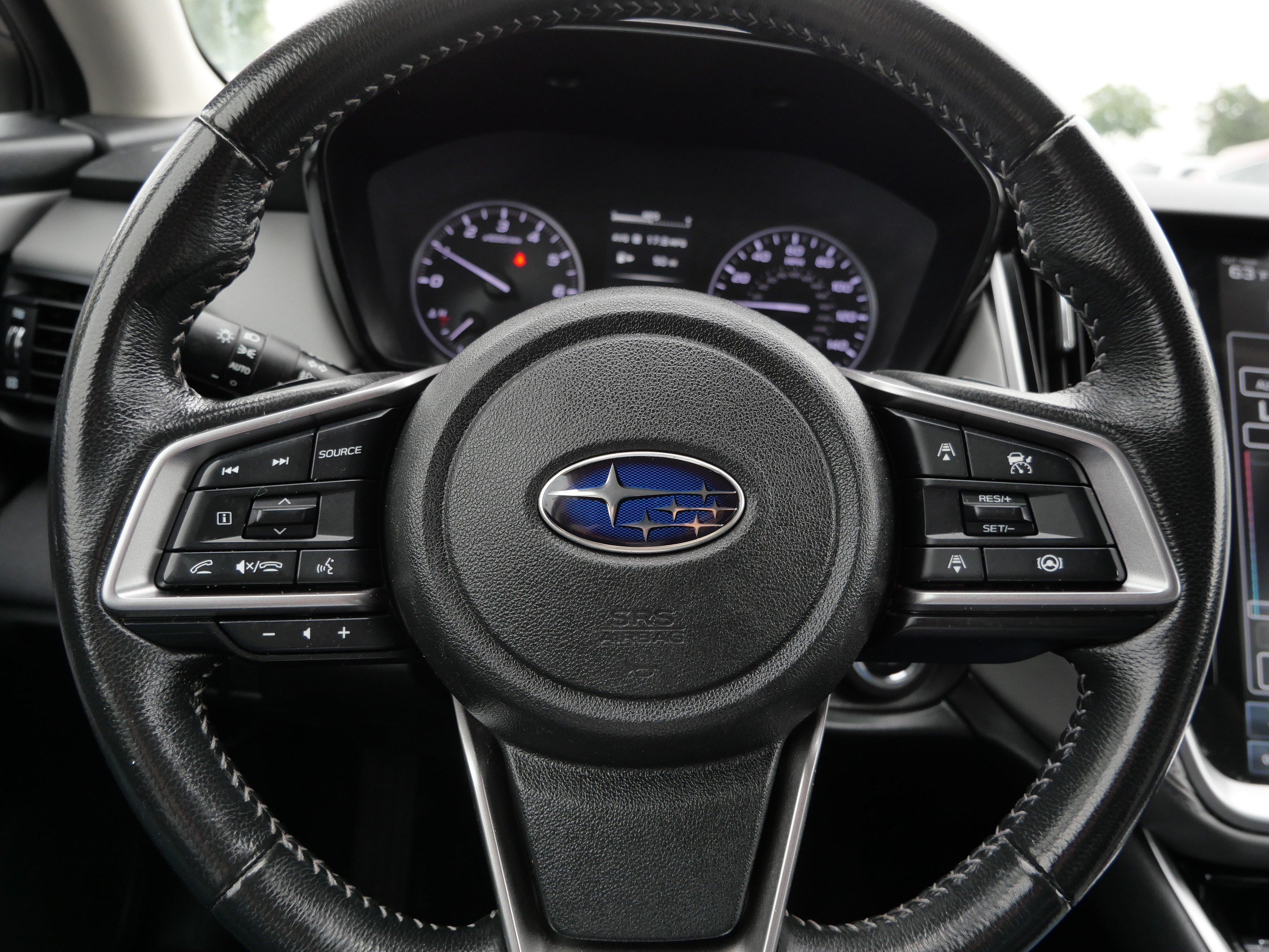 Used 2023 Subaru Outback Premium AWD/4WD image 22
