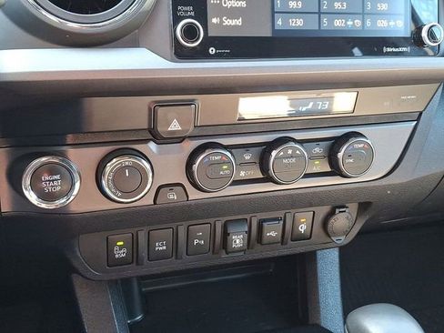 Used 2023 Toyota Tacoma TRD Sport w/ Technology Package image 17