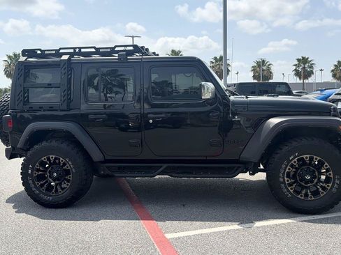 Used 2023 Jeep Wrangler Unlimited Sport AWD/4WD image 12