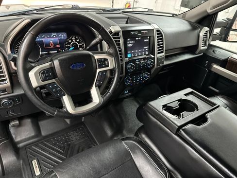 Used 2016 Ford F150 Lariat AWD/4WD image 13