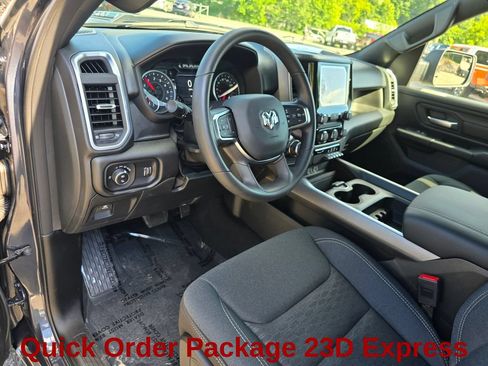 New 2026 RAM 1500 Express AWD/4WD image 21