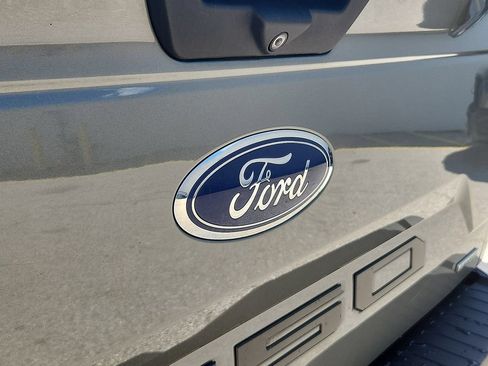 Used 2019 Ford F150 XLT w/ Equipment Group 302A Luxury AWD/4WD image 26