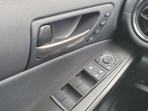 Used 2024 Lexus IS 350 F Sport RWD image 17