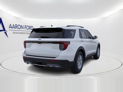 New 2026 Ford Explorer Active w/ Active Comfort Package RWD image 9