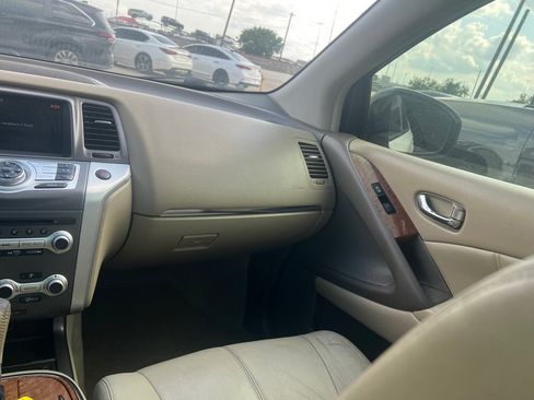 Used 2012 Nissan Murano LE w/ Platinum Pkg AWD/4WD image 18