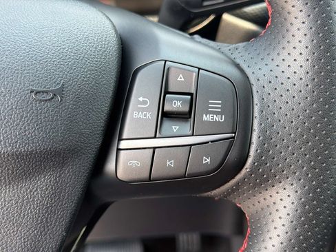 Used 2025 Ford Escape ST-Line w/ Tech Pack #1 FWD image 27