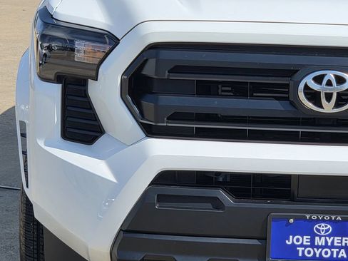 Used 2026 Toyota Tacoma SR RWD image 5