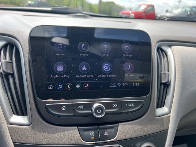 Used 2022 Chevrolet Malibu LT FWD image 17