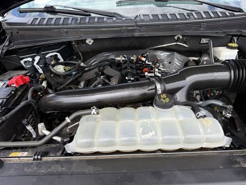Used 2024 Ford Expedition Max Limited AWD/4WD image 39