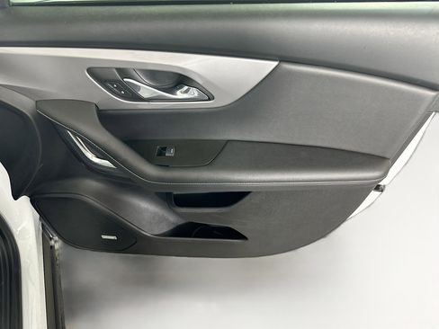 Used 2024 Chevrolet Blazer LT w/ Sound & Technology Package image 31