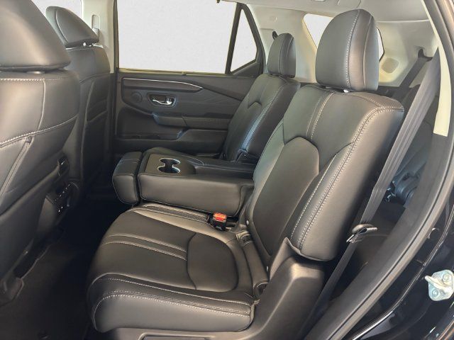 New 2026 Honda Pilot Touring image 14