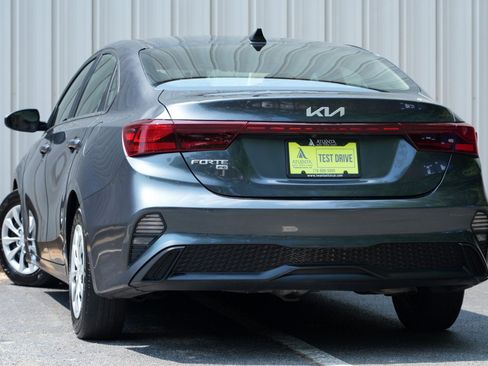 Used 2024 Kia Forte LX FWD image 5