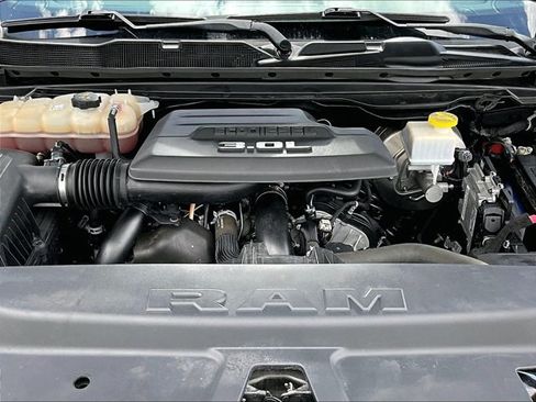 Used 2022 RAM 1500 Laramie RWD image 11
