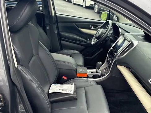 Used 2022 Subaru Ascent Limited AWD/4WD image 21