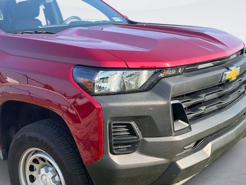 Used 2026 Chevrolet Colorado W/T w/ Advanced Trailering Package AWD/4WD image 4