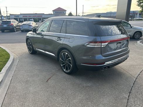 Used 2025 Lincoln Aviator Reserve w/ Equipment Group 201A AWD/4WD image 5