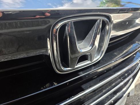 Certified 2021 Honda Accord EX-L image 4