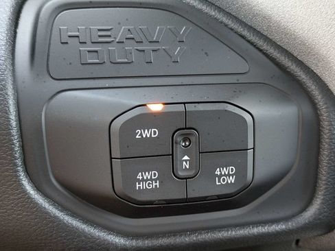 New 2026 RAM 2500 Tradesman w/ Chrome Appearance Group AWD/4WD image 22