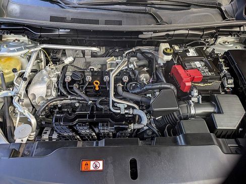 Used 2022 Mitsubishi Outlander ES image 36