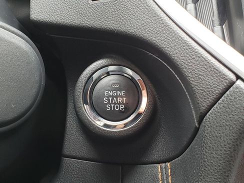 Used 2023 Subaru Crosstrek 2.0i Premium image 21