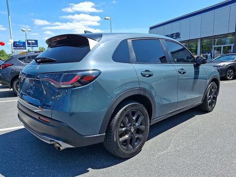 Used 2025 Honda HR-V Sport image 8