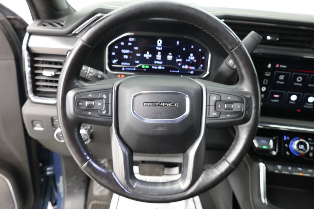 Used 2025 GMC Sierra 3500 Denali Ultimate AWD/4WD image 10