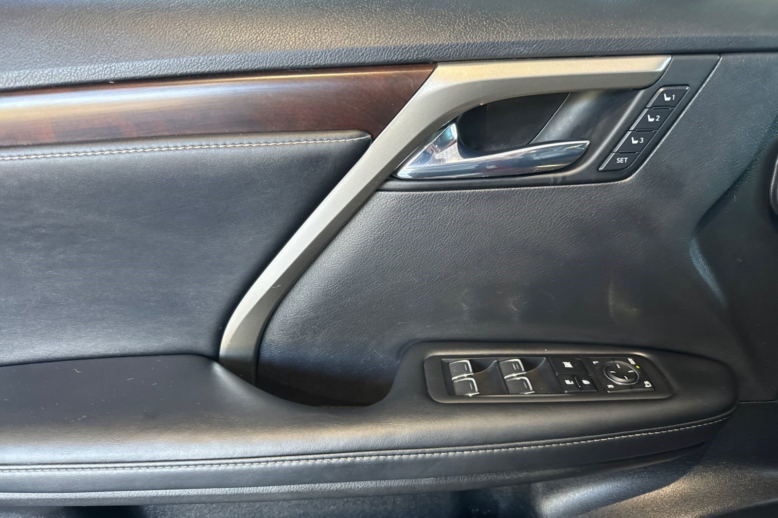 Certified 2021 Lexus RX 450h AWD w/ Premium Package image 12