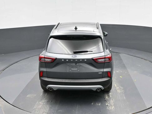 New 2025 Ford Escape SE image 28