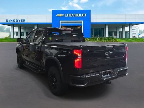 New 2026 Chevrolet Silverado 1500 ZR2 w/ Dark Appearance Package AWD/4WD image 8