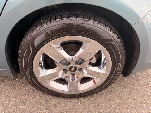 Used 2009 Chevrolet Malibu LT w/ Power Convenience Package FWD image 12