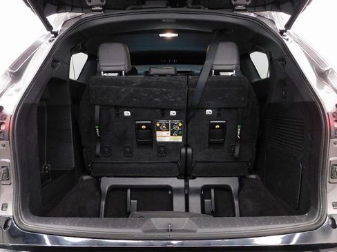 Used 2021 Toyota Sienna XSE w/ XSE Plus Package image 18