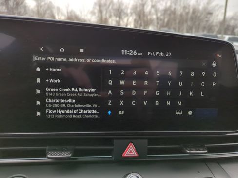 Certified 2025 Hyundai Elantra SEL image 18