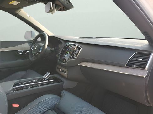 Used 2024 Volvo XC90 T8 Ultimate w/ Protection Package Premier image 14