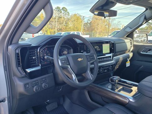 New 2026 Chevrolet Silverado 1500 LT image 28