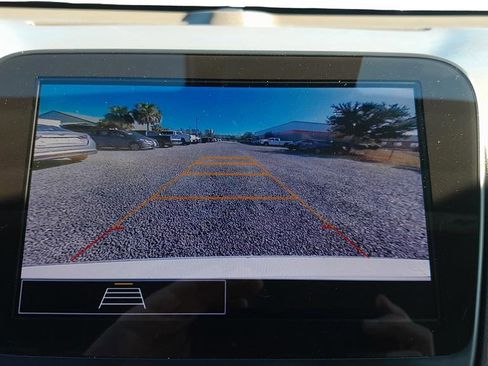 Used 2024 Chevrolet Malibu LT image 25